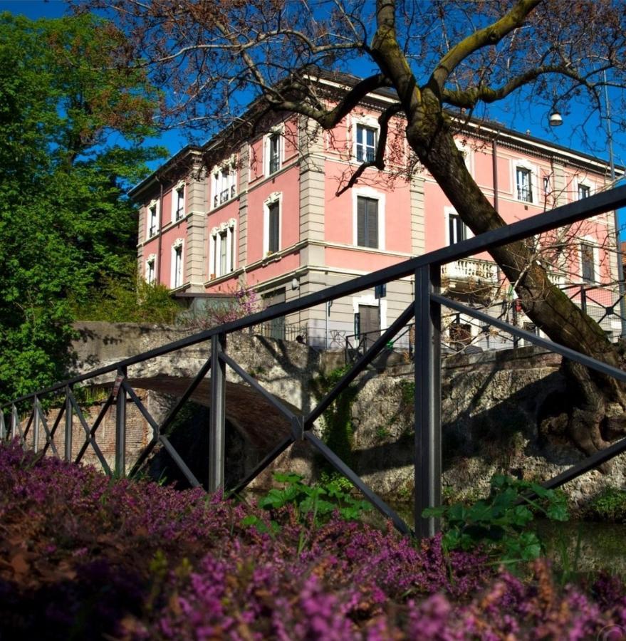 Trilocale In Villa Signorile Milan Extérieur photo